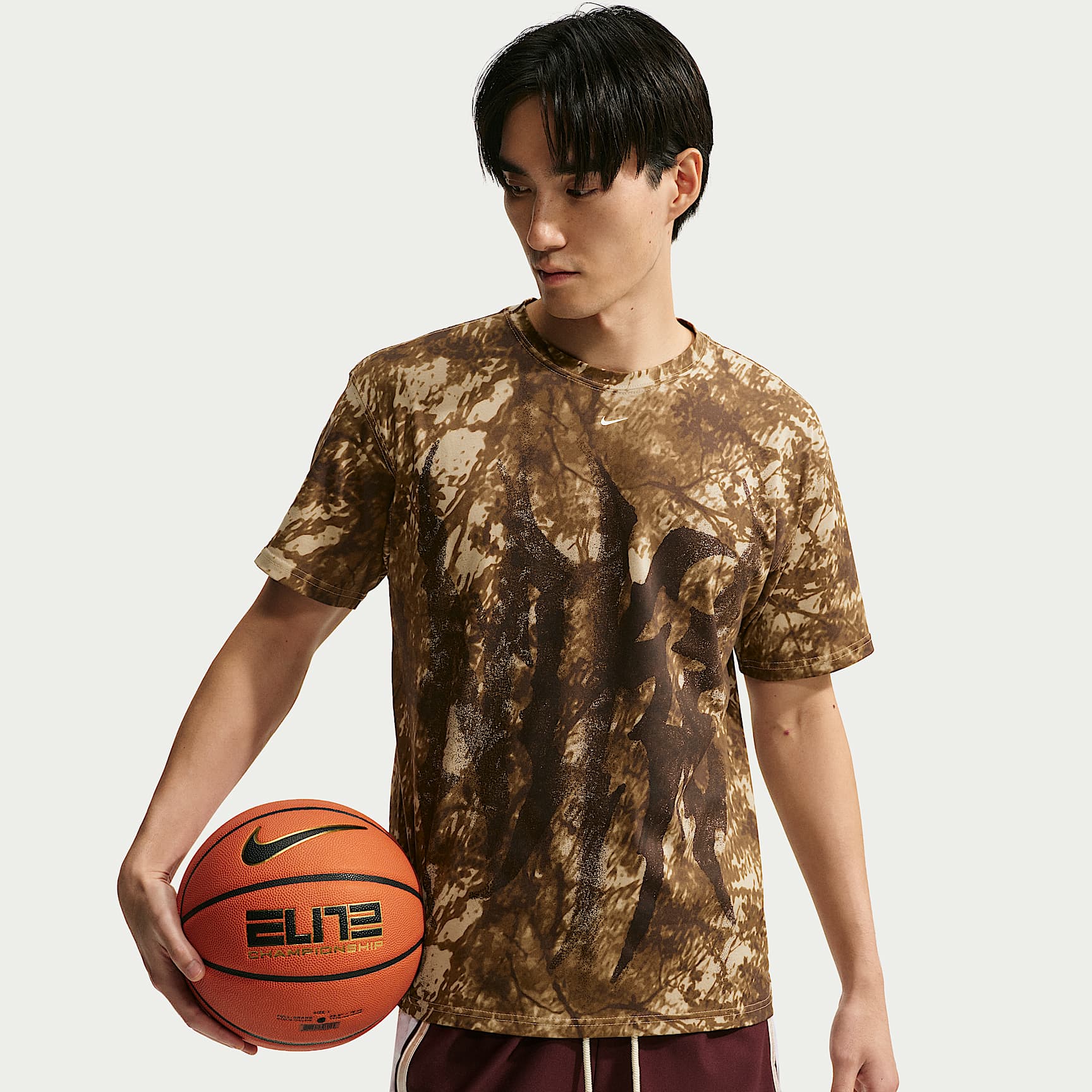 NIKE公式】Nike メンズ バスケットボール Tシャツ.オンラインストア